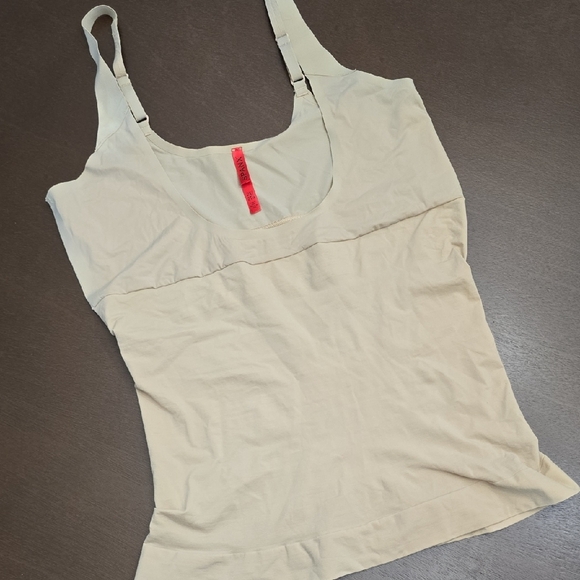 SPANX Cream Shapewear Top XXL - Picture 1 of 5